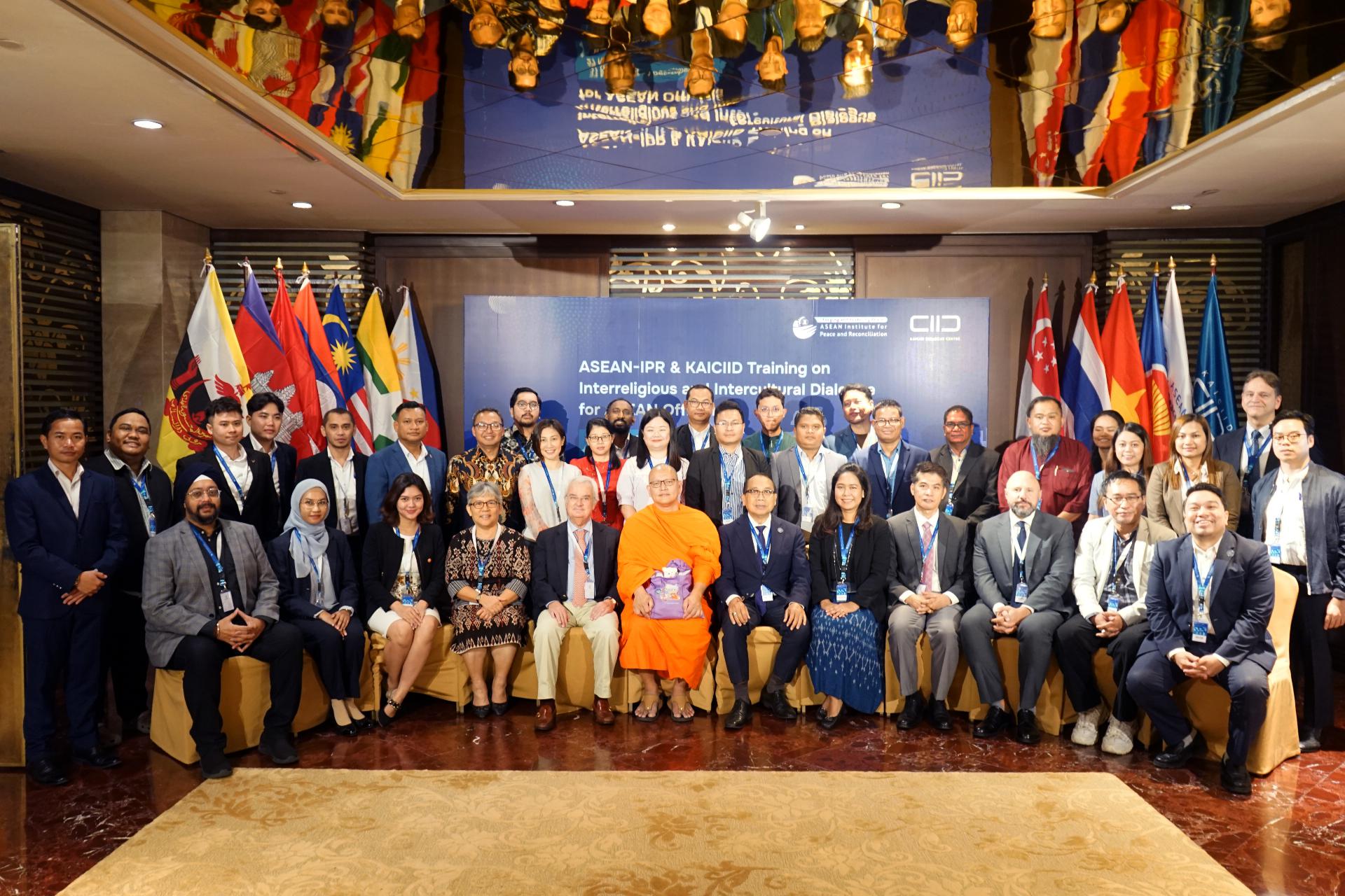 JOINT ASEAN-IPR & KAICIID NEWS RELEASE - ASEAN-IPR & KAICIID TRAINING ON INTERRELIGIOUS & INTERCULTURAL DIALOGUE FOR ASEAN OFFICIALS