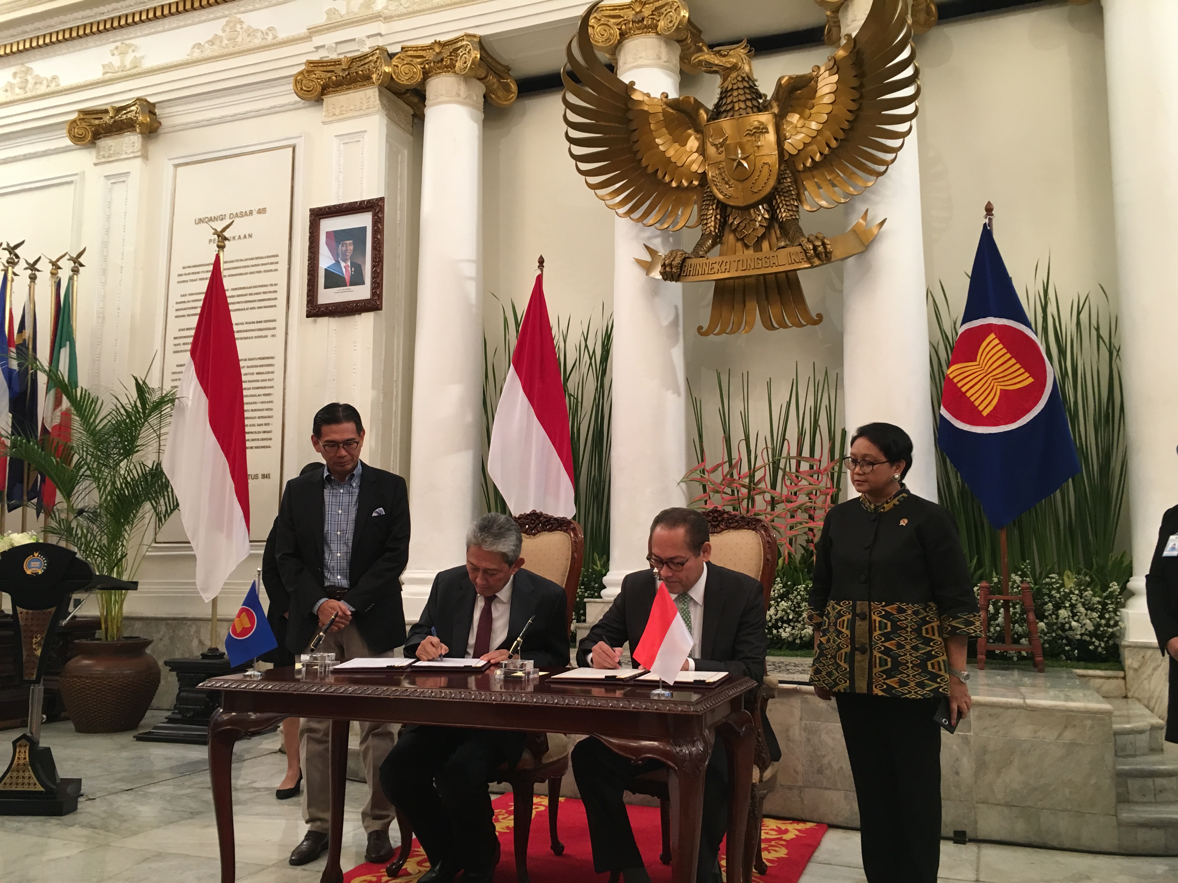 ASEAN-IPR Host Country Agreement Signing Ceremony (Jakarta, 1 February 2018)
